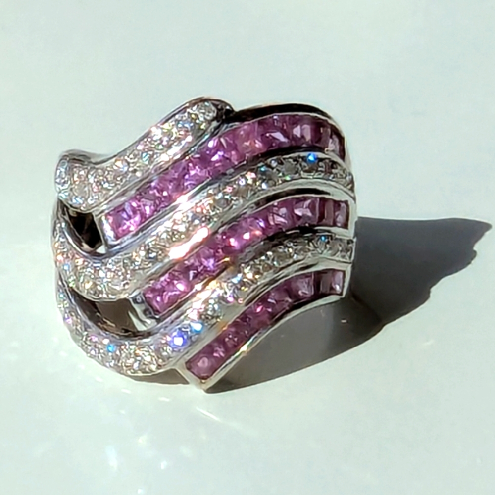 Vintage Bellarri 18k Gold Pink Sapphire & Diamond Ring Size 7